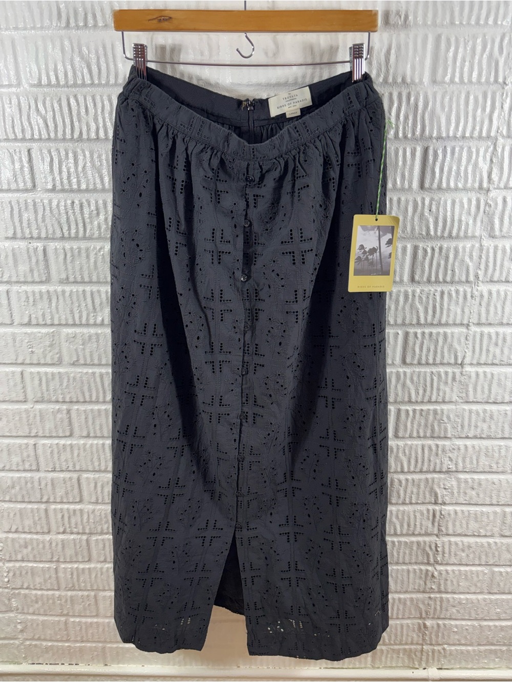Trovata Birds of Paradis Lisette Eyelet Midi Skirt Large NWT - Picture 4 of 11